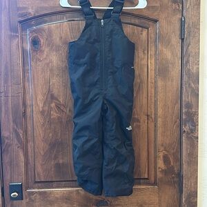 Size 6 kids the north face ski and snow pants bibs